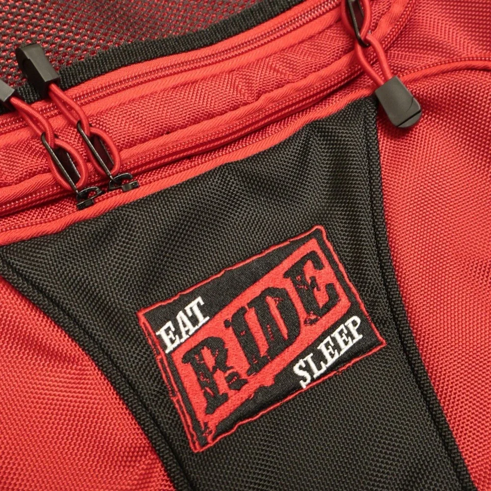 ⁠Vintage Marlboro Miles Cigarette Promo Racing Moto Insulated Cooler Bag Duffel